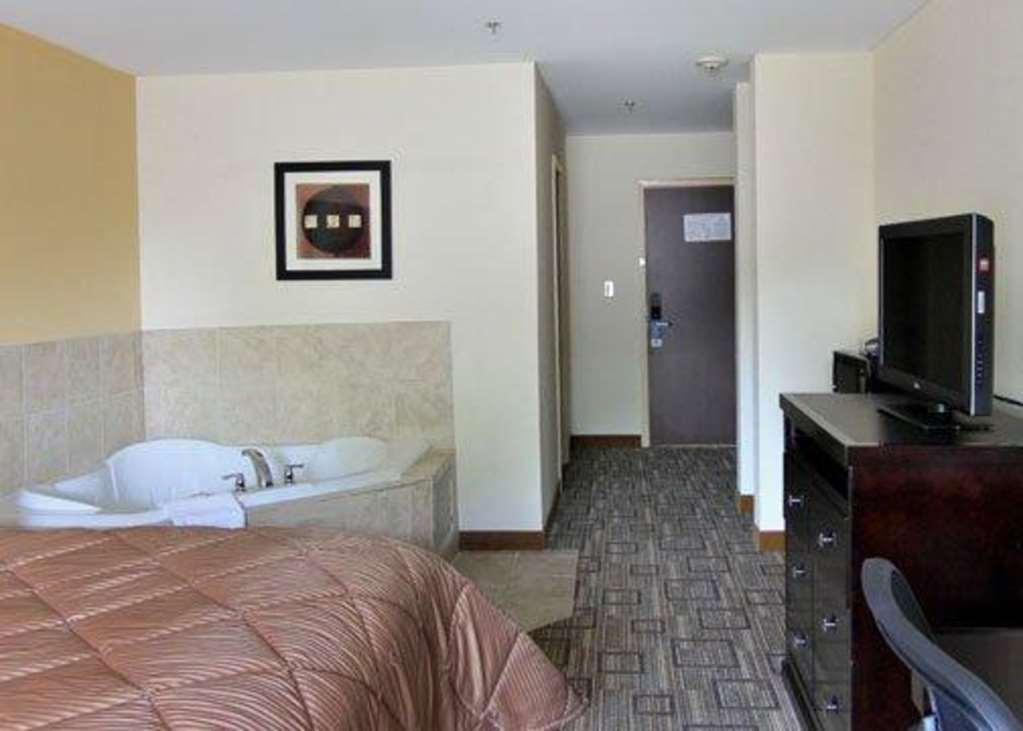 Quality Inn & Suites Greenville Near Downtown Δωμάτιο φωτογραφία