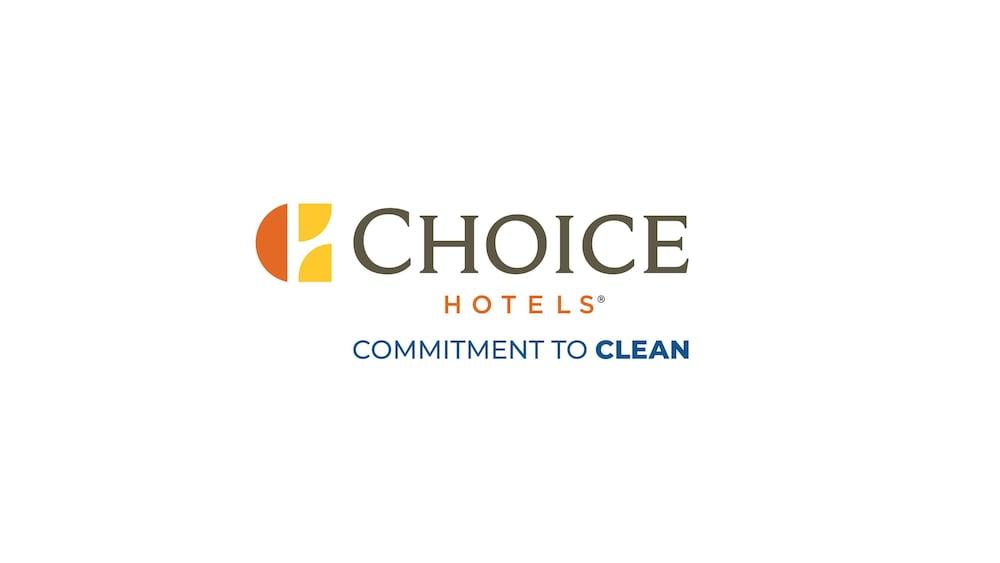 Quality Inn & Suites Greenville Near Downtown Εξωτερικό φωτογραφία