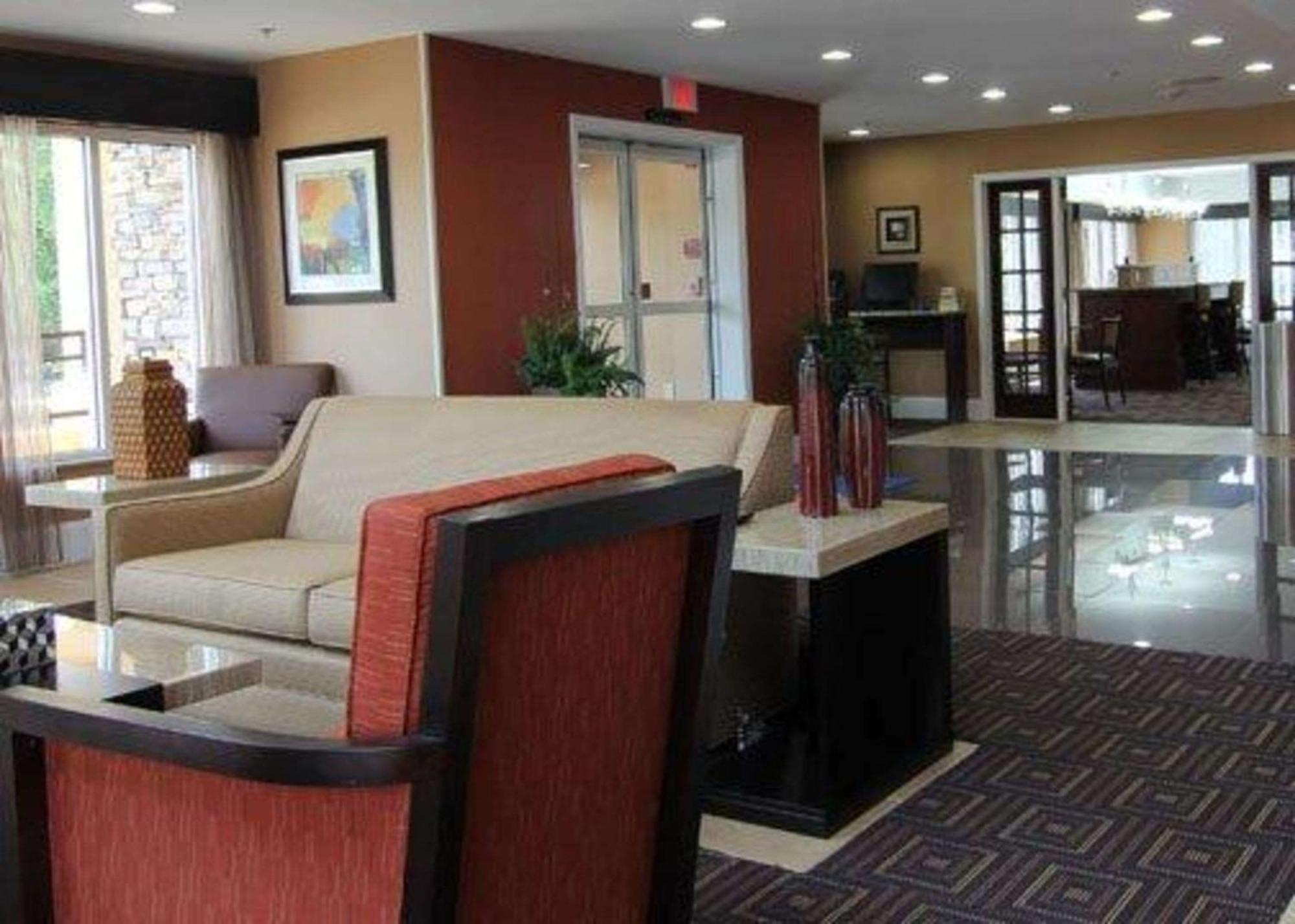 Quality Inn & Suites Greenville Near Downtown Εξωτερικό φωτογραφία